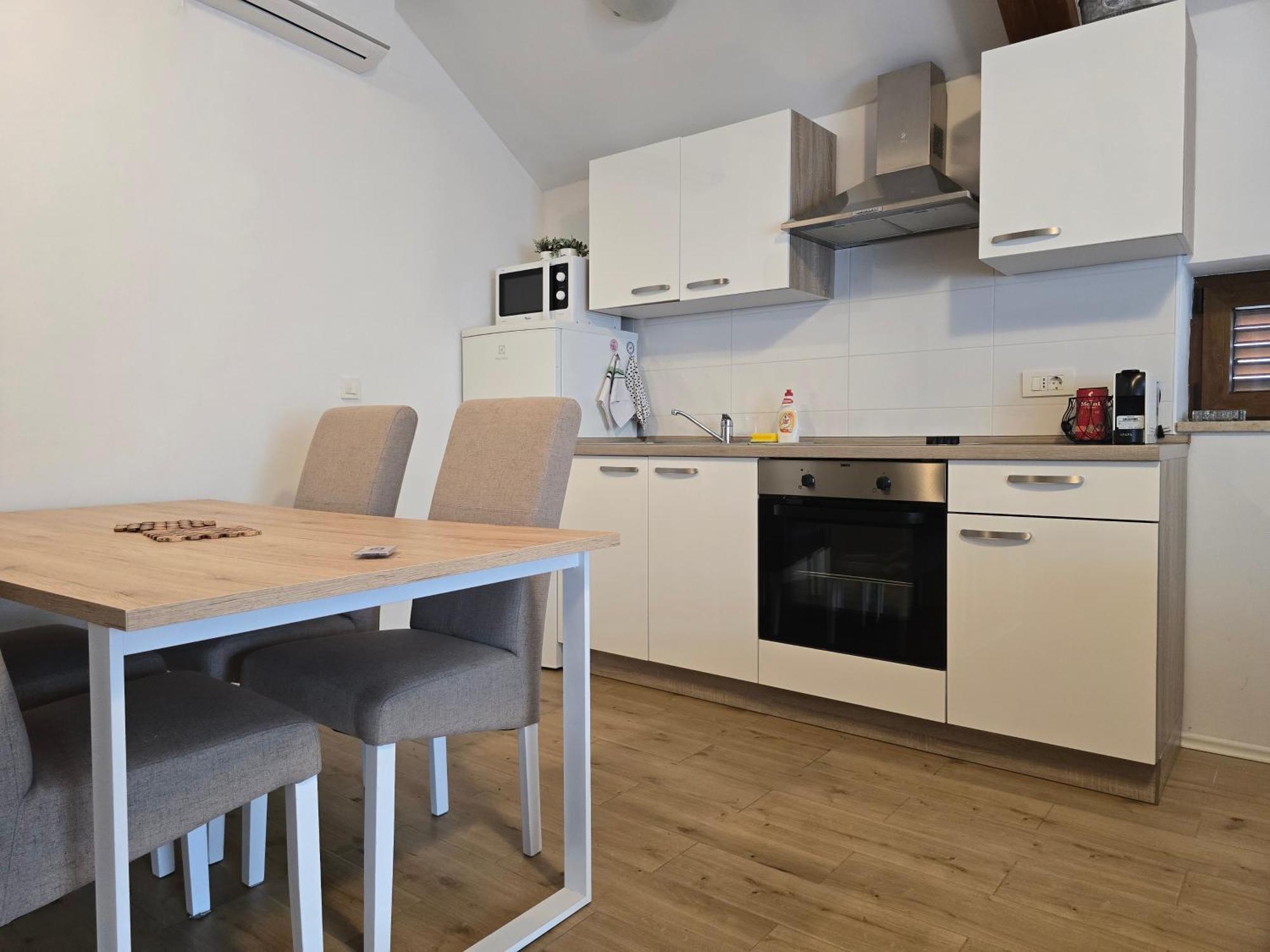 App E.N.A. Apartment Umag Exterior photo